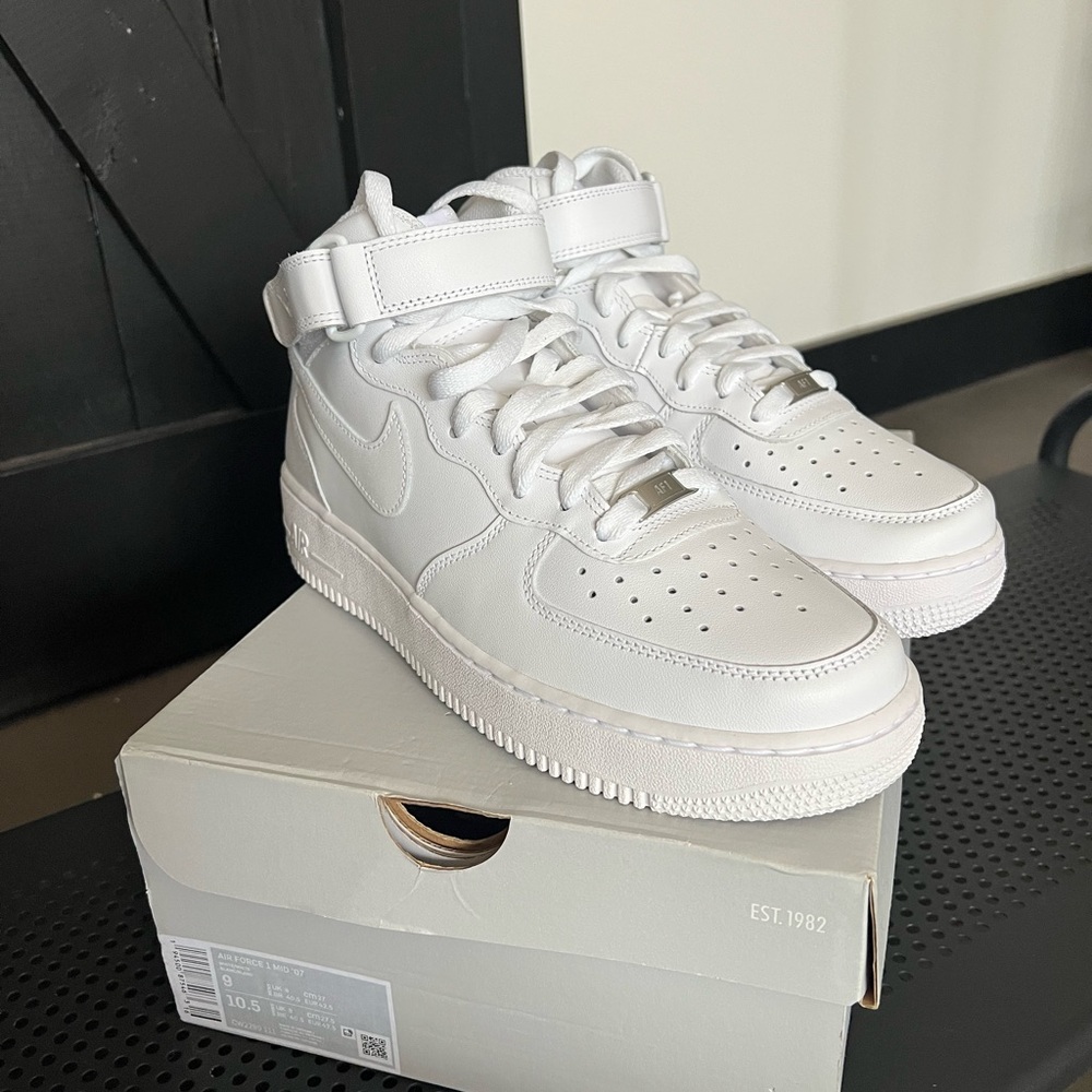 Nike White Mid 07 Leather Sneakers